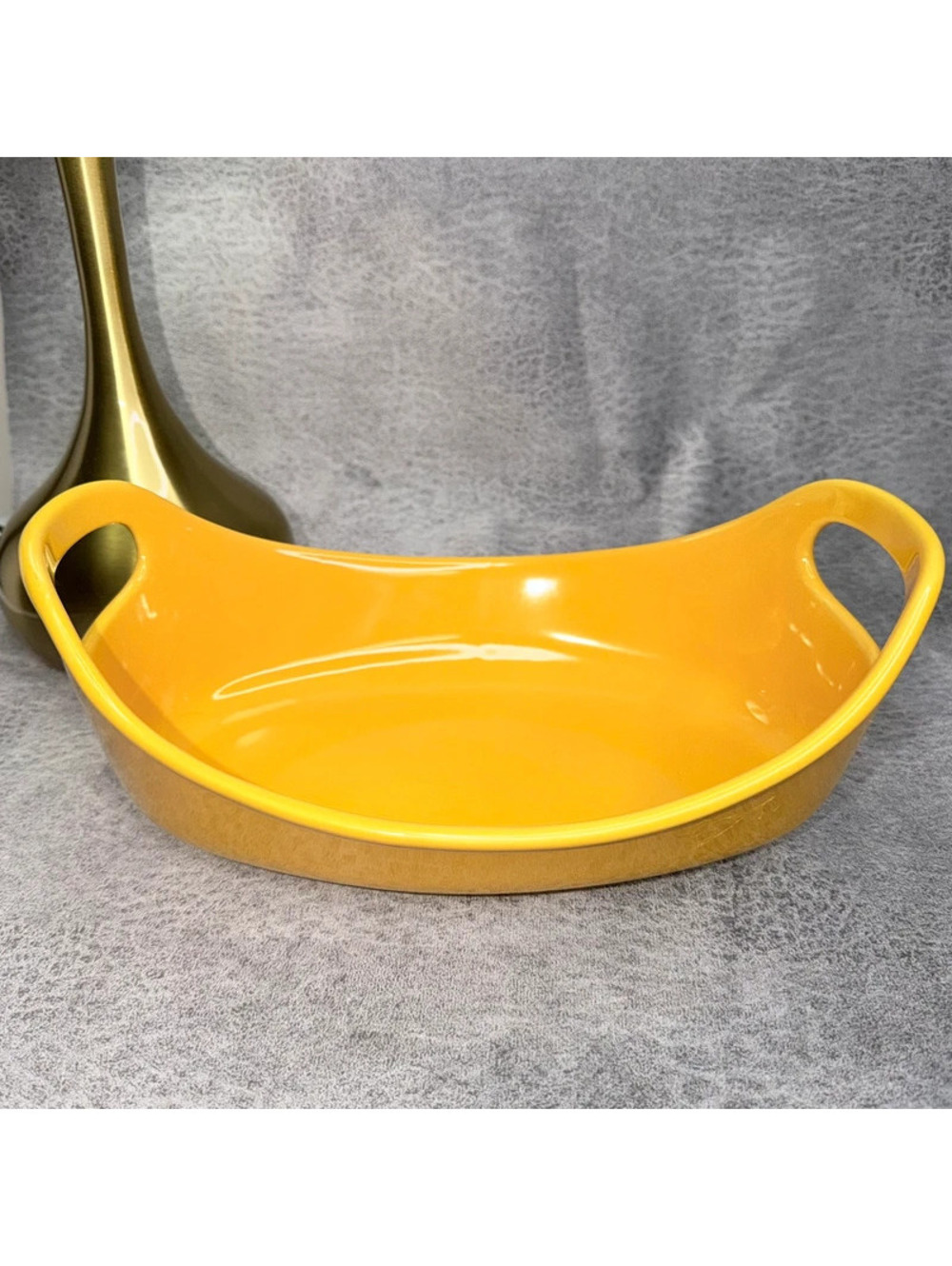 Rachael Ray Yellow 1.25 Quart Oval Stoneware Baker with Handles Casserole Dish